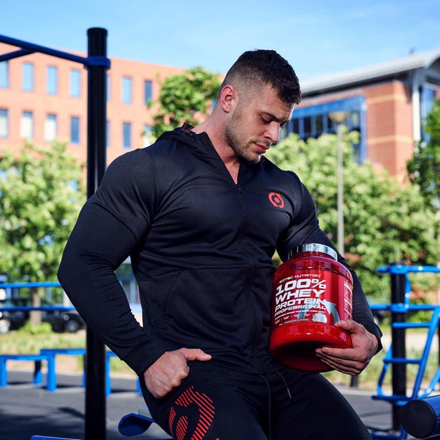 Scitec Nutrition 100% Whey Professional 920G Strawberry White Chocolate