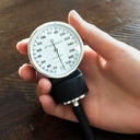 healthsmart-manual-home-blood-pressure-monitor-with-standard-cuff-and-stethoscope-black-04-312ad00f0d8ec20c13e340e8c6825301.jpg